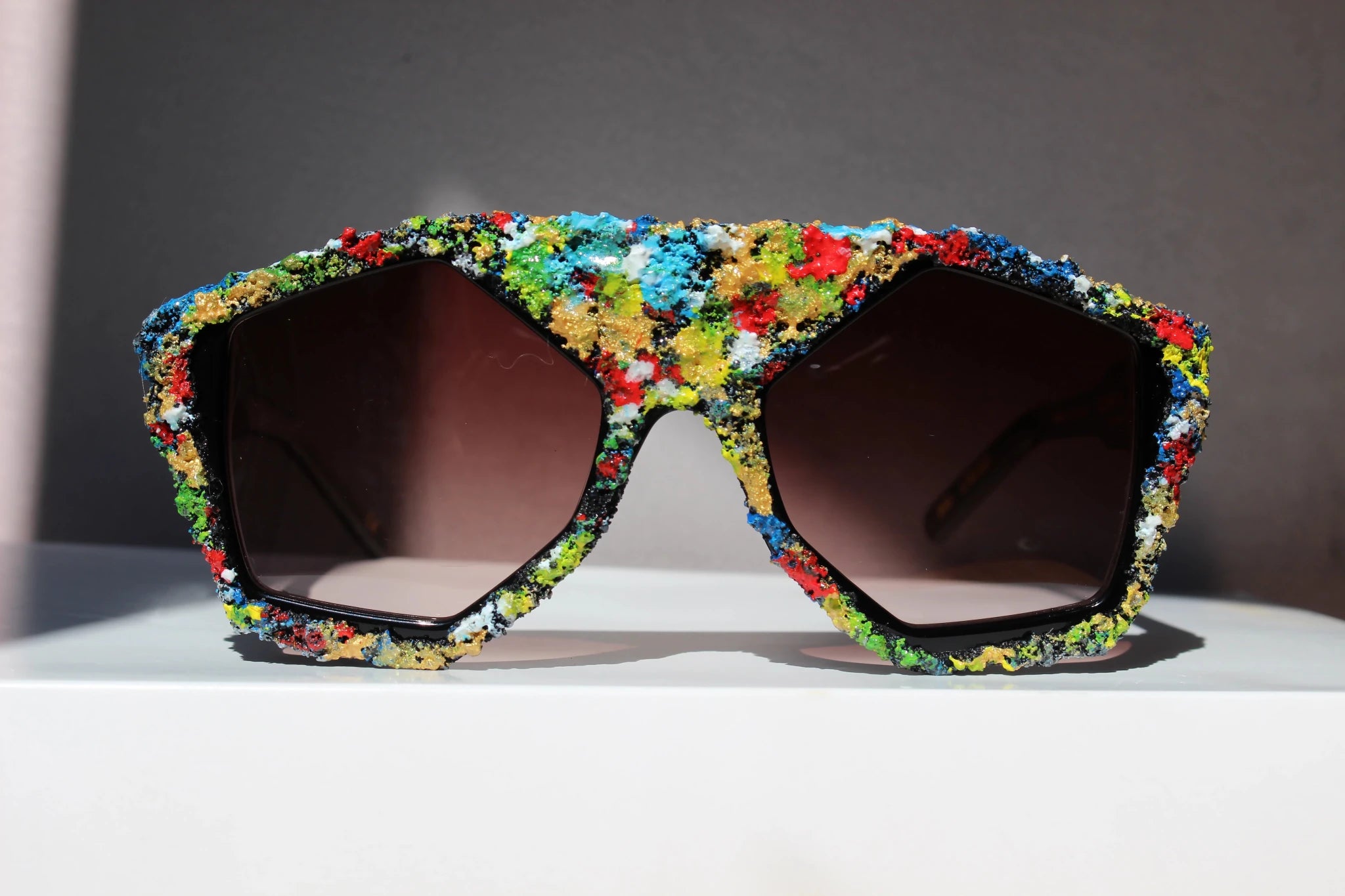 COSMO ART occhiale con installazione d'arte - CLARISSA OLIVERIO ART TO WEAR - CLARISSA OLIVERIO ART TO WEAR