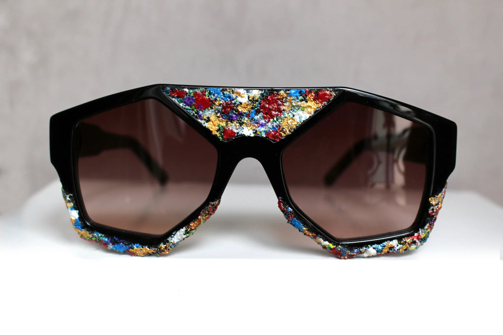 COSMO ART - VARIABILE 2 occhiale con installazione d'arte - CLARISSA OLIVERIO ART TO WEAR - CLARISSA OLIVERIO ART TO WEAR