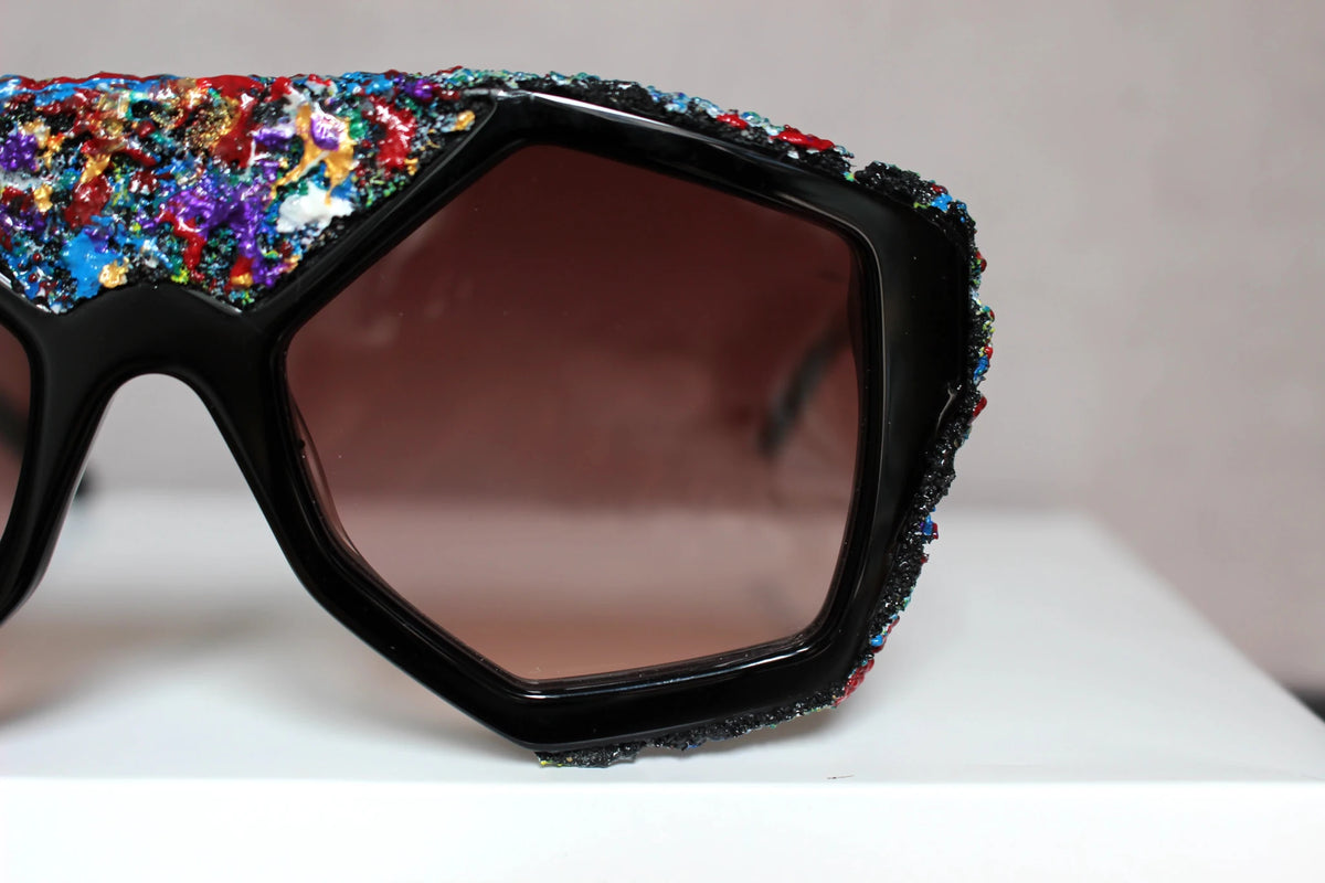 COSMO ART - VARIABILE 3 occhiale con installazione d'arte - CLARISSA OLIVERIO ART TO WEAR - CLARISSA OLIVERIO ART TO WEAR