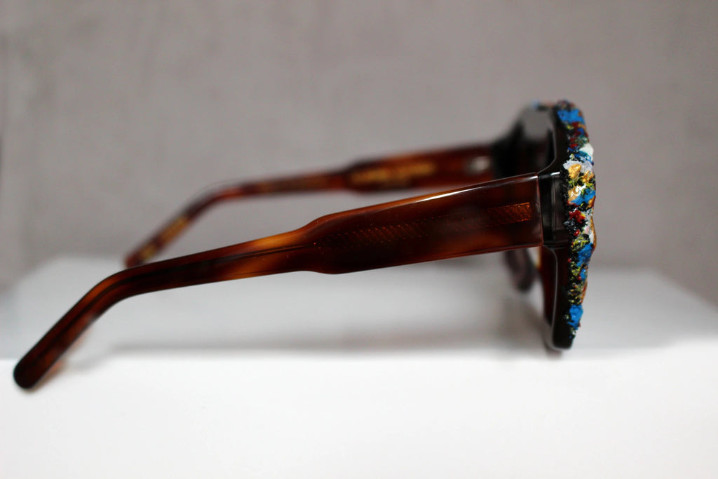 COSMO ART - VARIABILE 4 occhiale con installazione d'arte - CLARISSA OLIVERIO ART TO WEAR - CLARISSA OLIVERIO ART TO WEAR