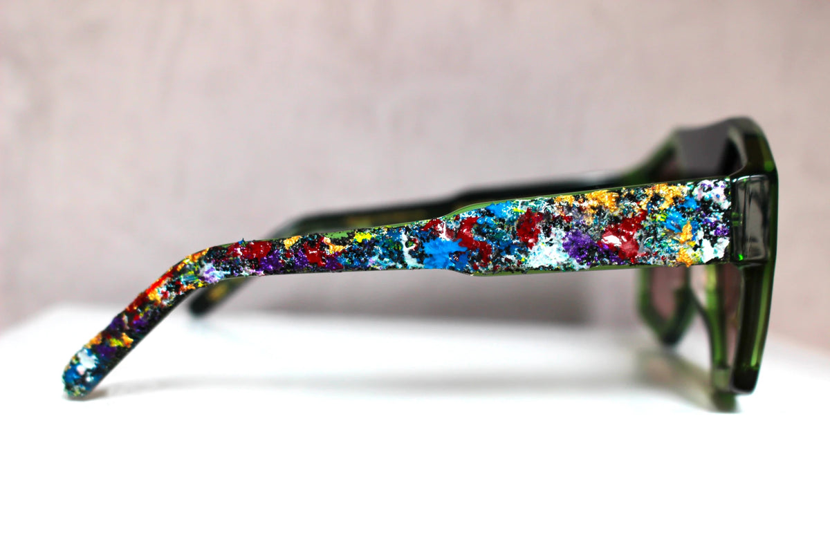 COSMO ART variabile 7 occhiale con installazione d'arte - CLARISSA OLIVERIO ART TO WEAR - CLARISSA OLIVERIO ART TO WEAR