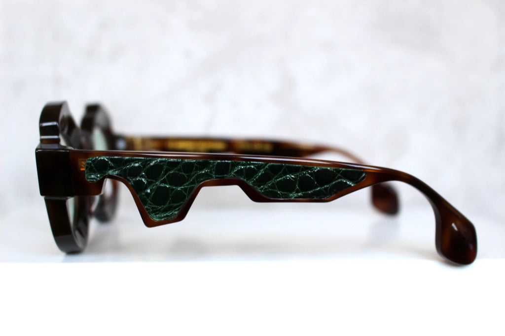 Ex Machina inserto in pelle di coccodrillo verde - CLARISSA OLIVERIO ART TO WEAR - CLARISSA OLIVERIO ART TO WEAR