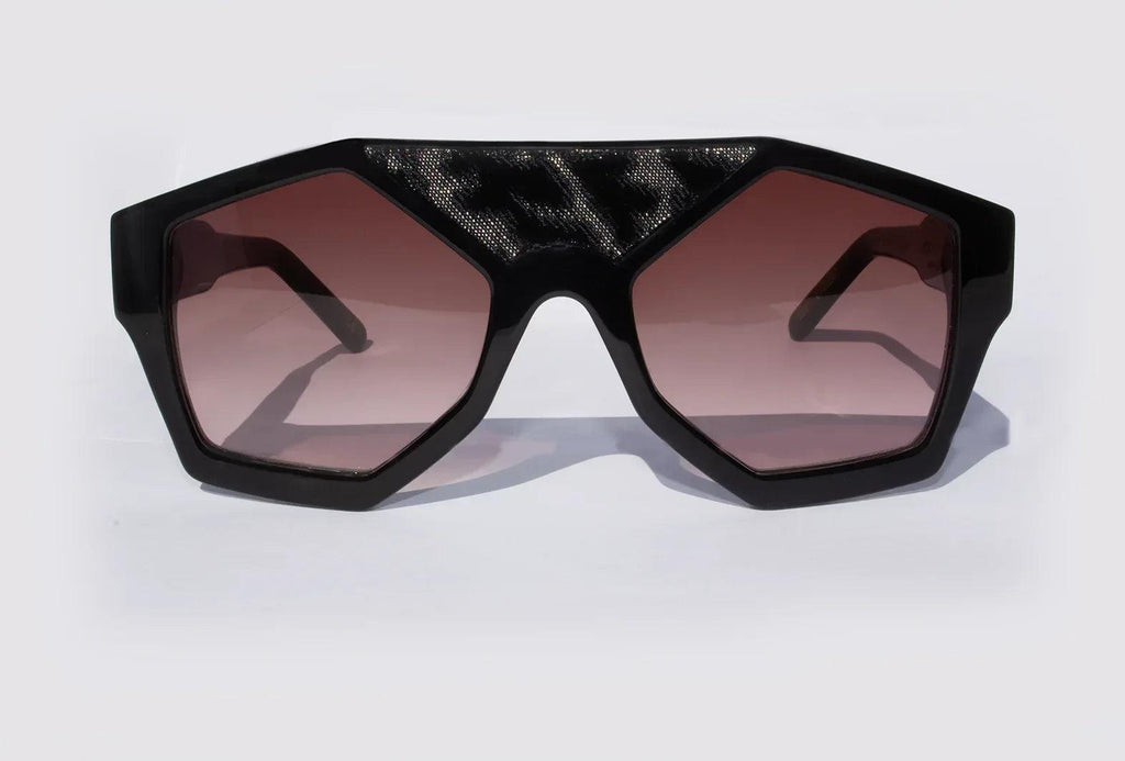 Marzocco Nero - CLARISSA OLIVERIO ART TO WEAR