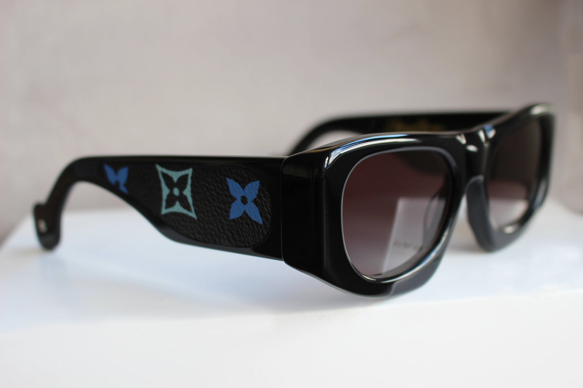 Ray Charles Radical Mash-Up upcycled insert in Canvas Monogram Louis Vuitton 33 colors Takashi Murakami - CLARISSA OLIVERIO ART TO WEAR