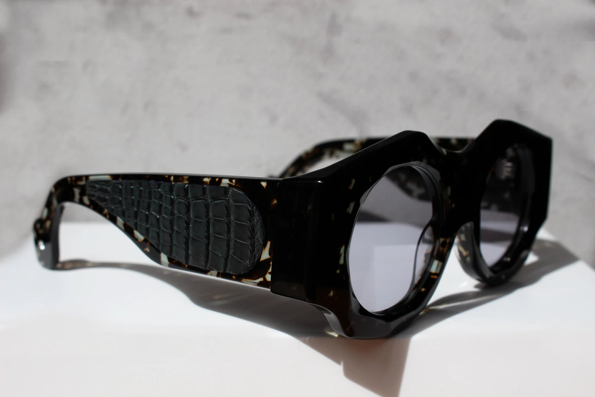 Spike Lee Grigio Avana inserto in pelle di Coccodrillo - CLARISSA OLIVERIO ART TO WEAR - CLARISSA OLIVERIO ART TO WEAR