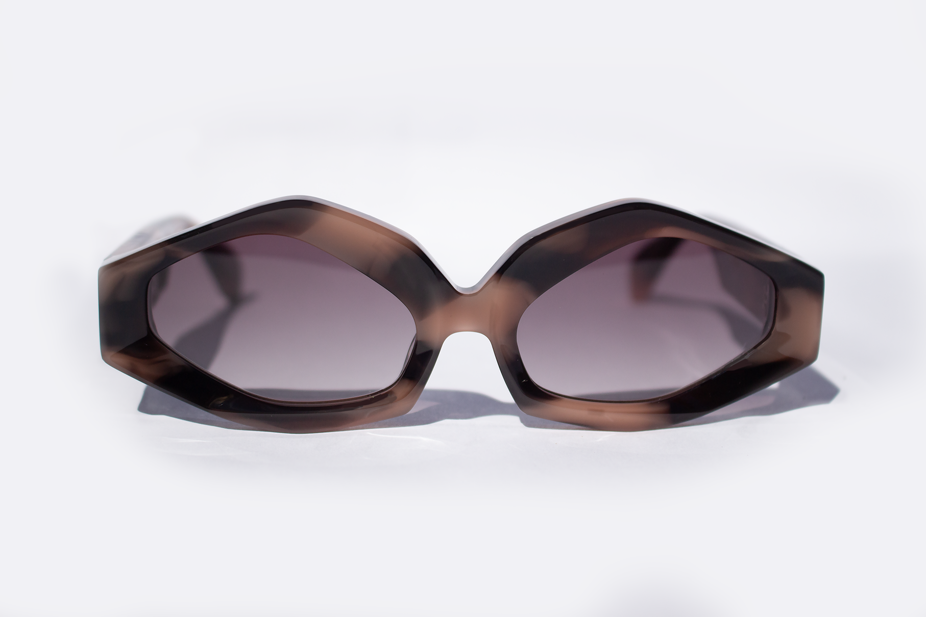 sunglass havana geometric